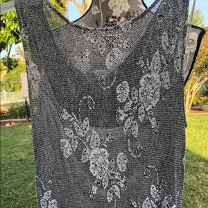 Long sleeveless gown